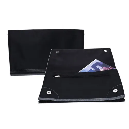 Pochette MADERE noire