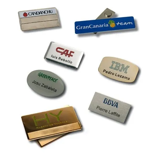 Badges d'identification personnalisés métal et plexiglass