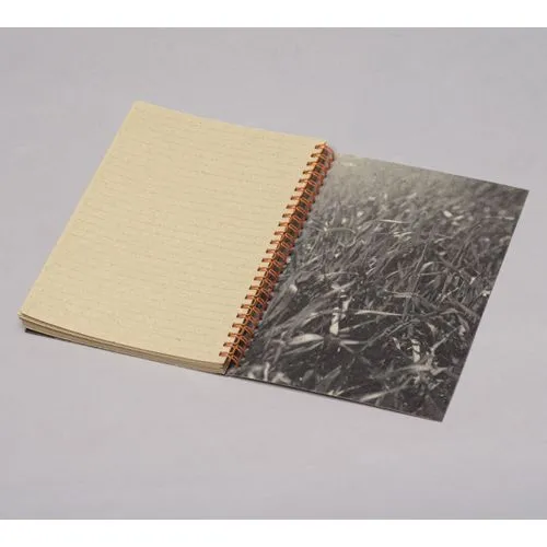Bloc-notes A5 écologique à spirale avec fibres d'herbe personnalisable