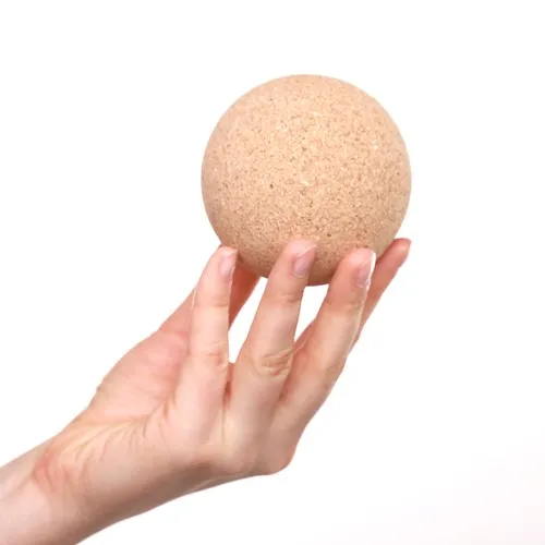 Balle de massage / balle de fascia en liège, 8 cm, "Made in Europe"