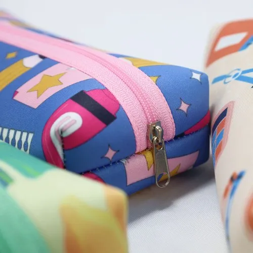 ÉTUI EN NÉOPRÈNE PERSONNALISABLE