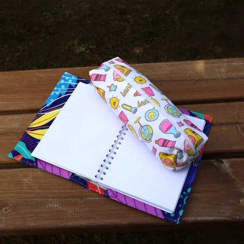 ÉTUI EN RPET PERSONNALISABLE