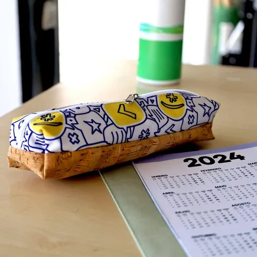 ÉTUI PERSONNALISABLE EN POLYESTER ET LIÈGE