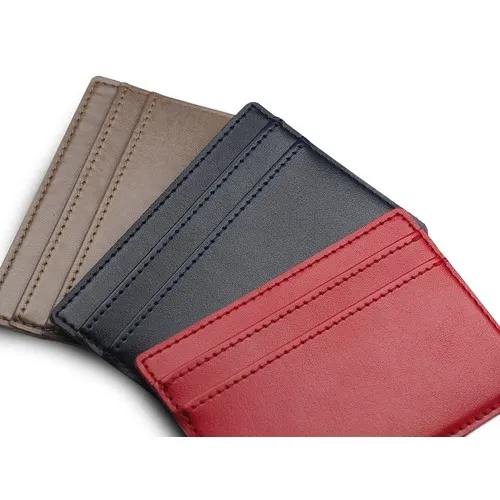 Etui pour trois cartes de crédit