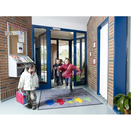 Tapis personnalisé anti-salissures pour établissements scolaires