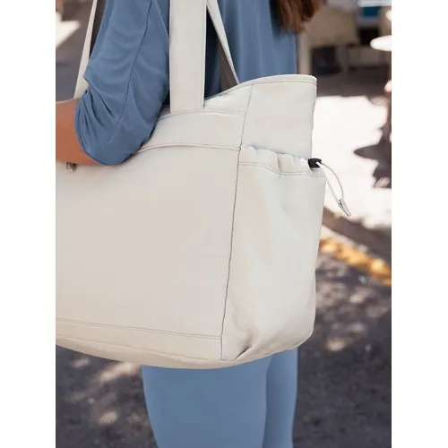 Studio Oversized Tote