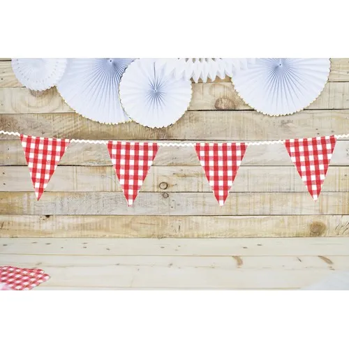 GUIRLANDE GUINGUETTE EN TISSU VICHY ET GALON VINTAGE 3M