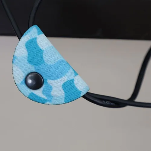 ORGANISATEUR DE CÂBLES EN NÉOPRÈNE PERSONNALISABLE