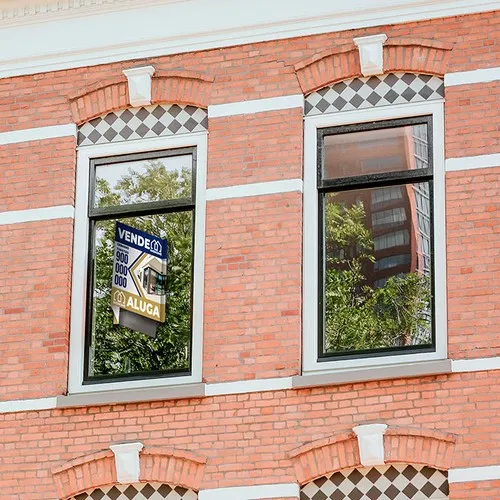 PANNEAUX IMMOBILIÈRE 1,4X0,7M AVEC DEMI-PLIAGE PERSONNALISAB