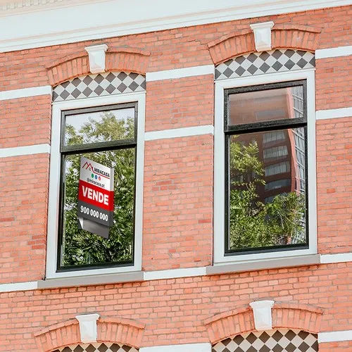 PANNEAUX IMMOBILIÈRE 1,4X0,7M AVEC DEMI-PLIAGE PERSONNALISAB