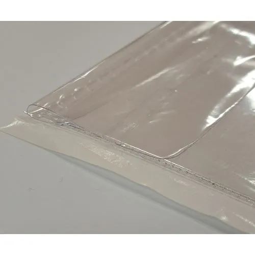 POCHETTE AVEC RABAT ET DOS ADHÉSIF