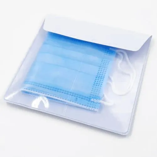 Porte-masque avec 2 poches avant pour ranger les cartes impression 1 coleur 1 position et fermeture velcro optionnel