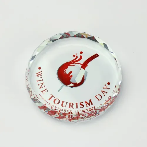 Presse-papiers rond en verre avec bord multifacettes