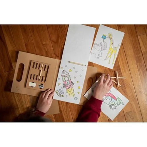 Set à dessin, crayons de couleur, taille-crayon, gomme | Legend