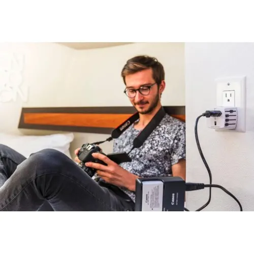 SKROSS Adaptateur de voyage universel