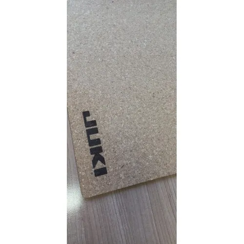 TAPIS DE SOURIS ECO EN LIÈGE  AVEC GRAVURE LASER