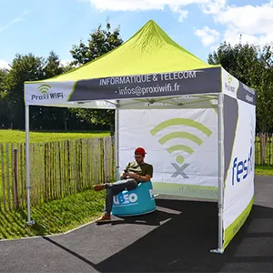 Vente de tente/barnurm/chapiteau comme stand.