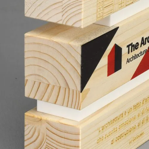 Trophée en bois et plexiglass personnalisable