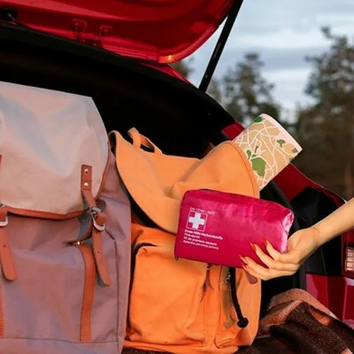 Trousse de premiers secours pour voiture dans une housse, 30 pièces | Gemma