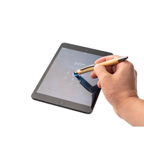 ZOLA. Stylo bille en bambou avec finitions mattes